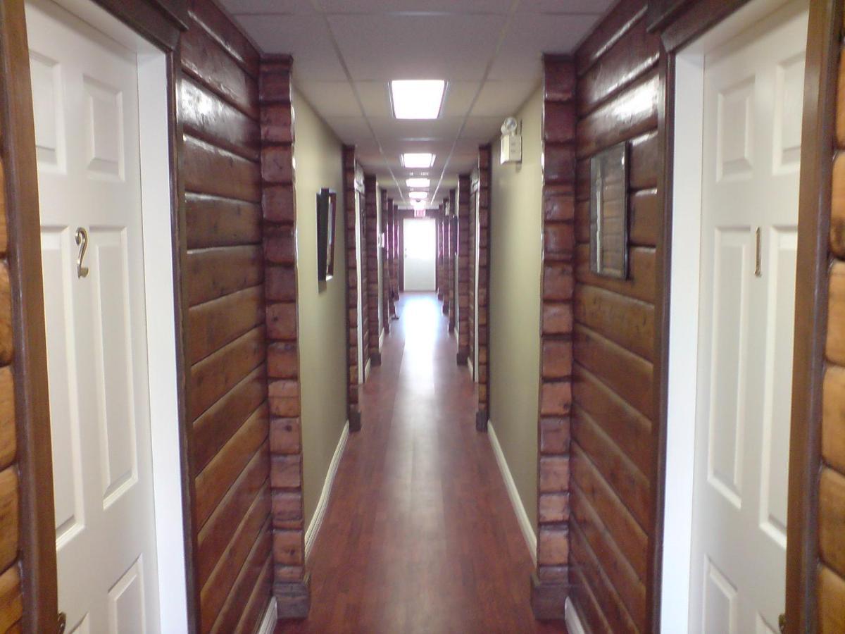 Merritt Lodge エクステリア 写真