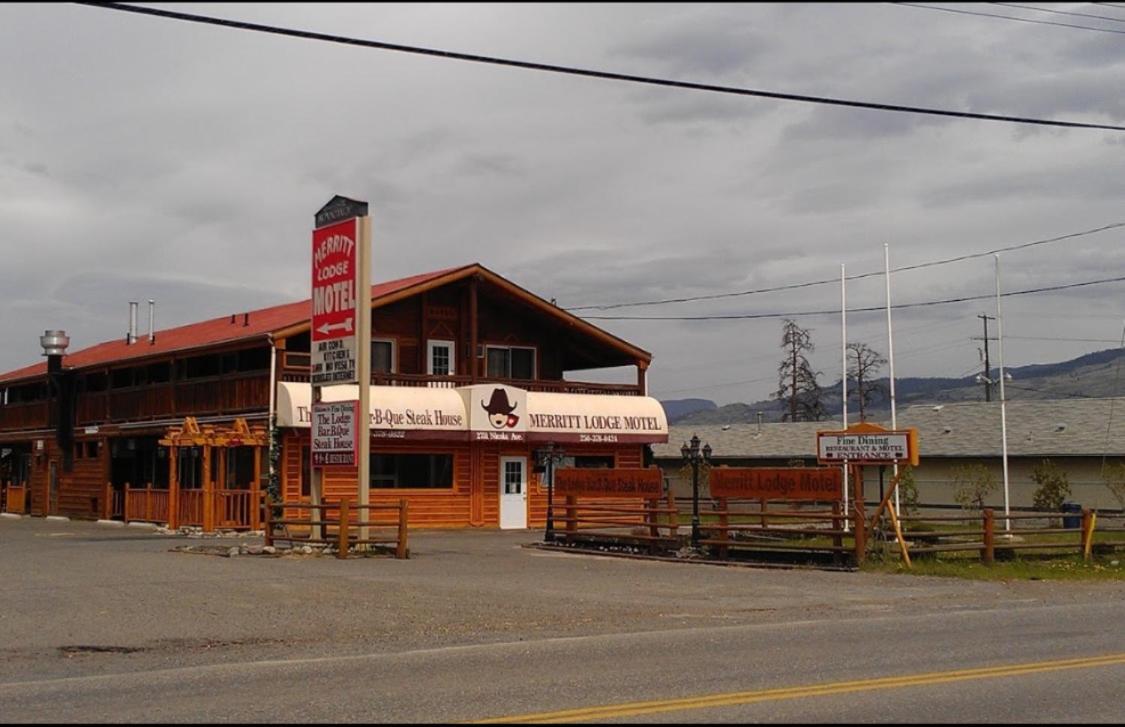 Merritt Lodge エクステリア 写真