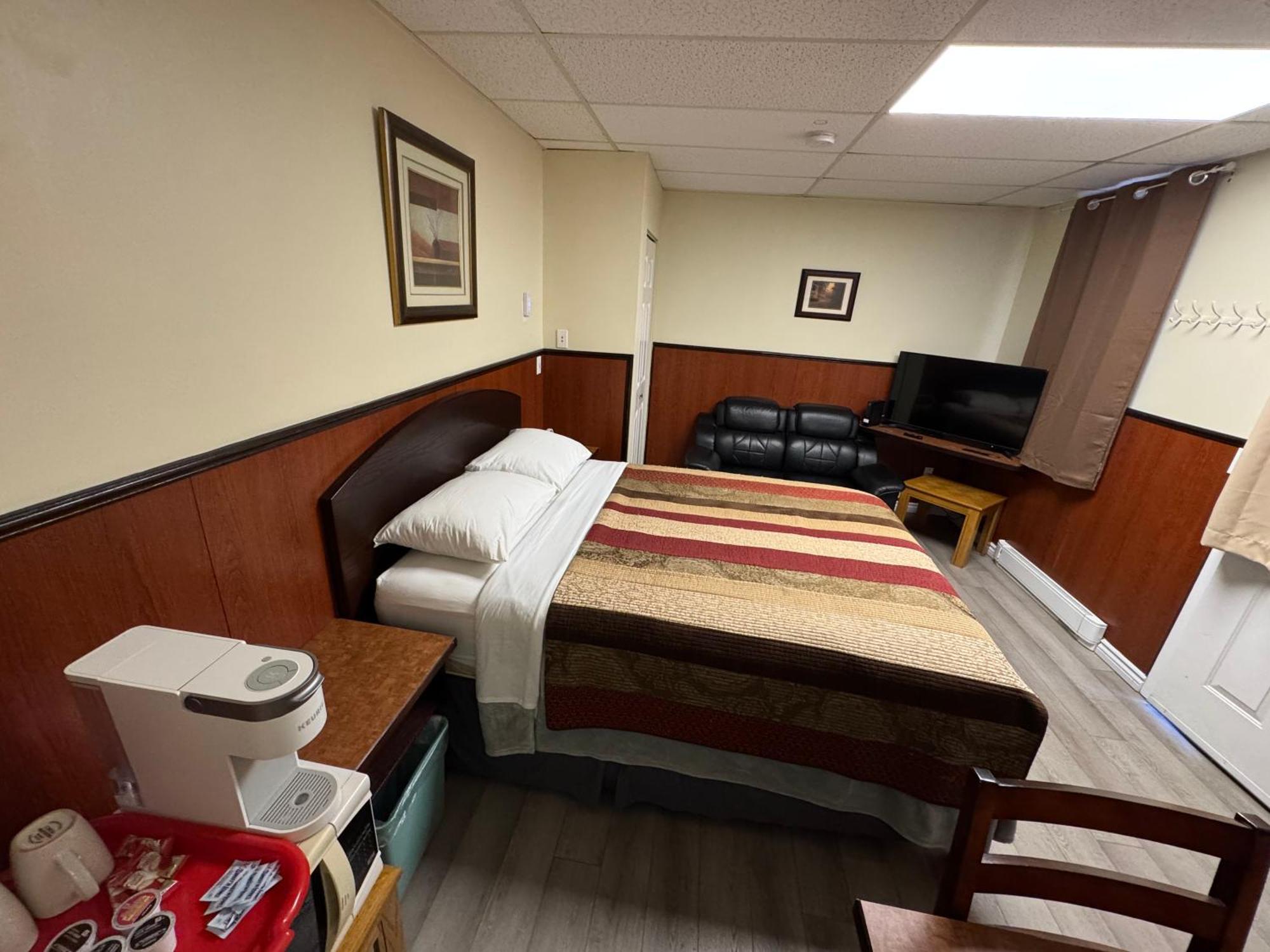 Merritt Lodge エクステリア 写真