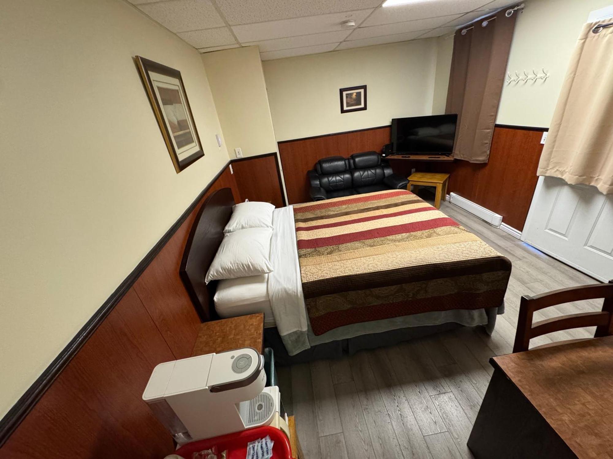 Merritt Lodge エクステリア 写真